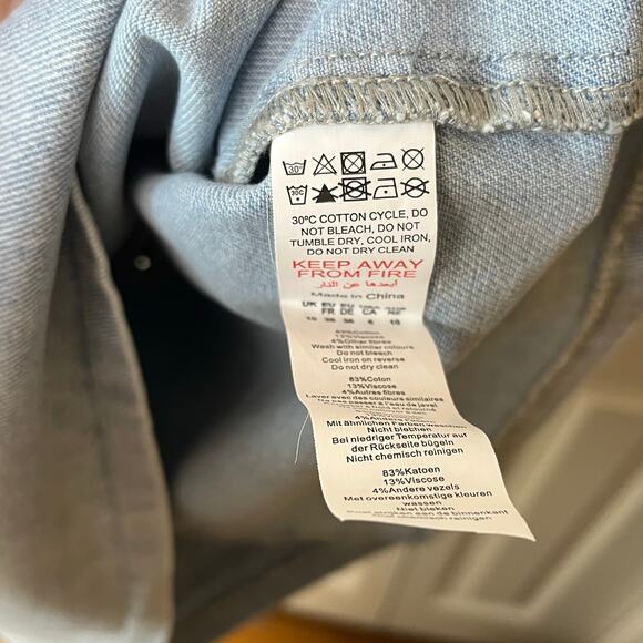 Pretty Little Thing Light Blue Corset Panel Denim Mini Dress NWT Size 6 - Picture 9 of 11